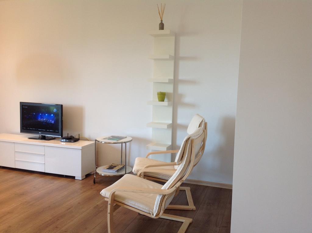 Centro Apartamentai-Konarskio Apartamentai Vilnius Ngoại thất bức ảnh