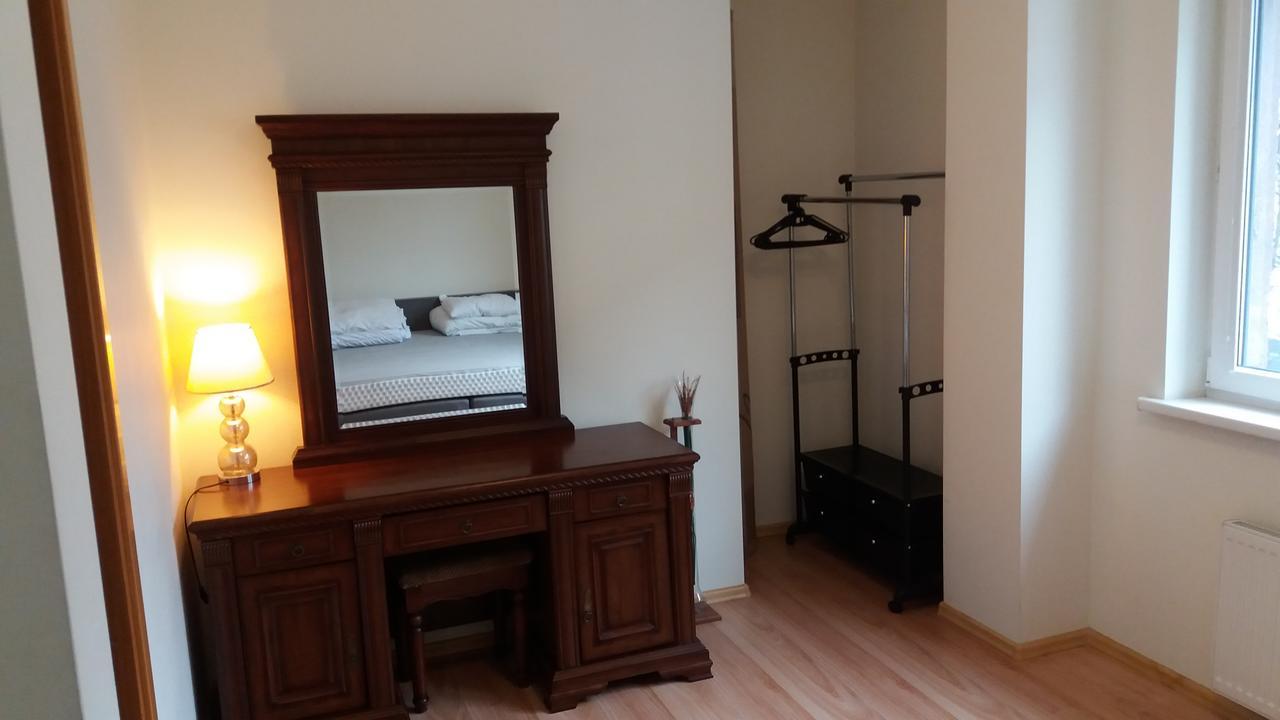 Centro Apartamentai-Konarskio Apartamentai Vilnius Ngoại thất bức ảnh