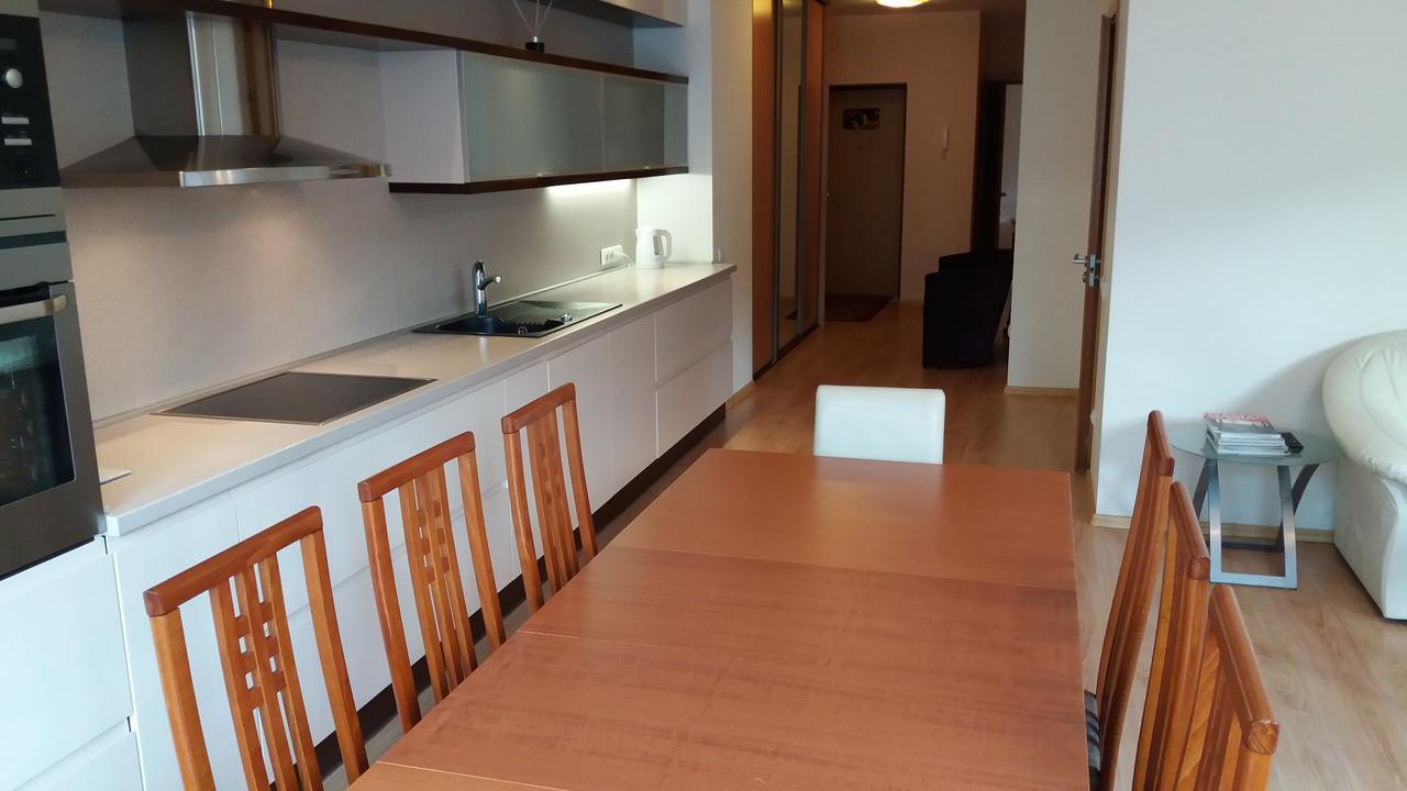 Centro Apartamentai-Konarskio Apartamentai Vilnius Ngoại thất bức ảnh