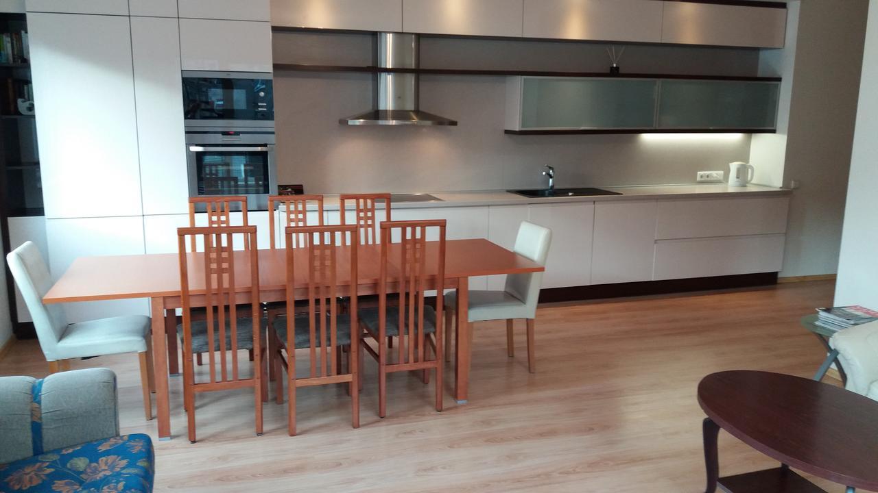Centro Apartamentai-Konarskio Apartamentai Vilnius Ngoại thất bức ảnh